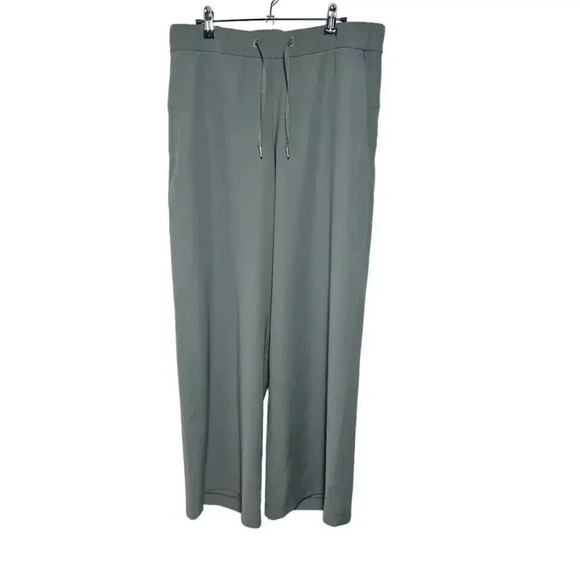 Lululemon On The Fly Pant Wide Leg Woven Grey Sage Size 10 - Picture 6 of 16
